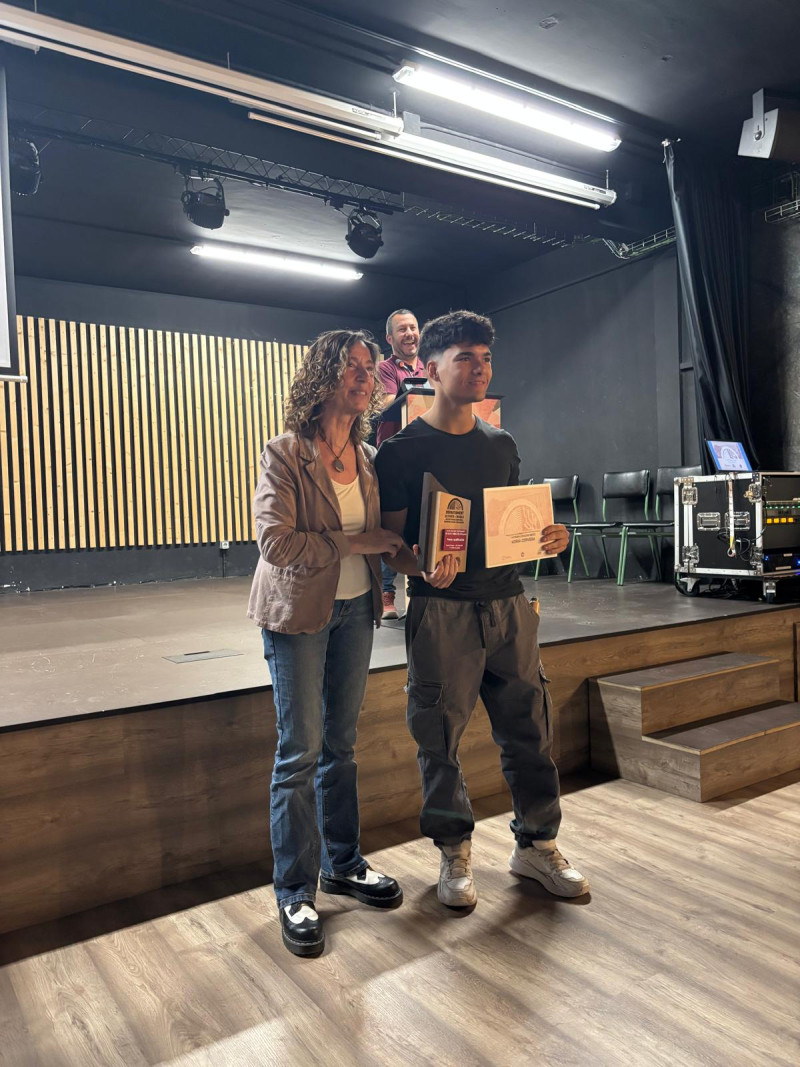Img XXXII Concurs d'Estudiants de Fusta i Moble de Catalunya 28